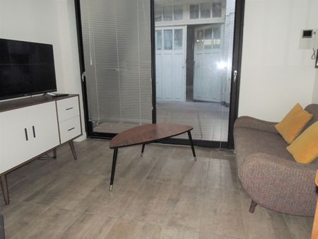 Appartement à louer - REIMS- RUE CERES- CENTRE - Photo 3