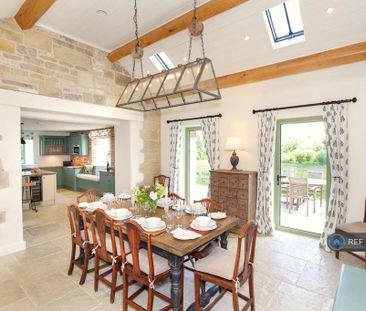 4 bedroom detached house to rent - Photo 1