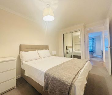 2 bedroom flat to rent - Photo 5