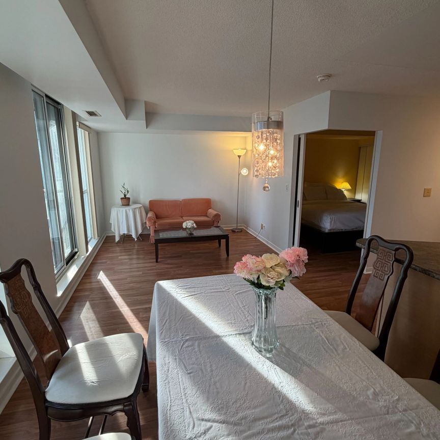 76 Shuter Street #1207 - Photo 1