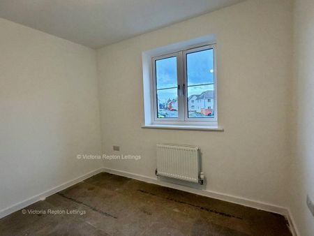 3 bedroom detached house to rent - Photo 2