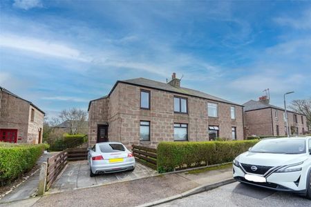 29 Grange Gardens, AB42 2AN, Peterhead - Photo 3