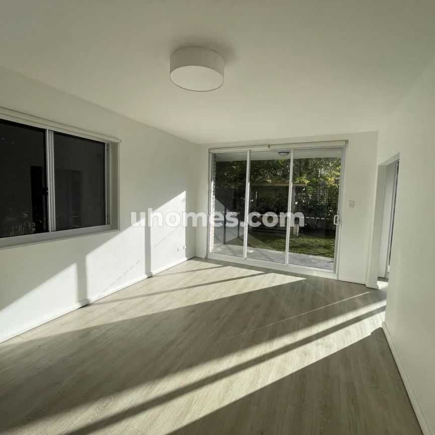 2Bedrooms, 1Bathrooms - Photo 1