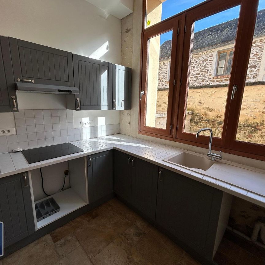 Location Maison 4 pièces 82m² CHAMARANDE 91730 - Photo 1