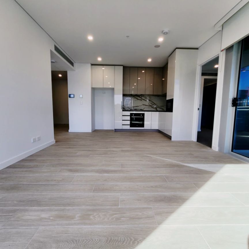 2 bed 2 bath-708 - Photo 1