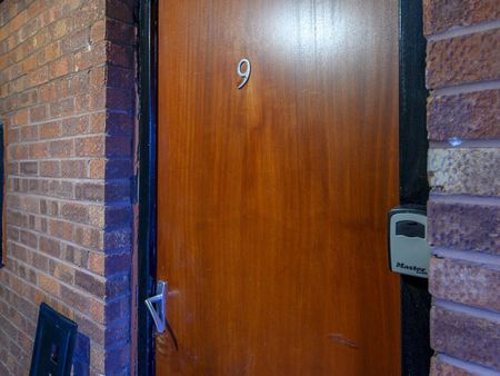 Melton Avenue - Photo 3