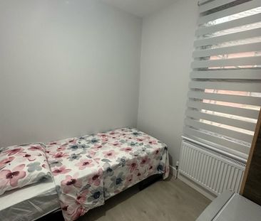 Room in a Shared House, Philip Lane, N15 - Photo 1