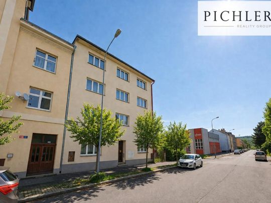Pronájem bytu 1+1 38 m2 - Photo 1