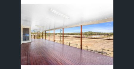 Rural living but only looking after a house block. - Photo 5