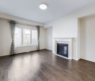 For Lease - 6 Kavanagh Avenue, East Gwillimbury, Ontario - Photo 5