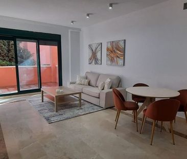 Luxury Flat for rent in Marbella Del Este, Andalusia - Photo 4