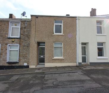 2 bedroom terraced house to rent - Photo 4