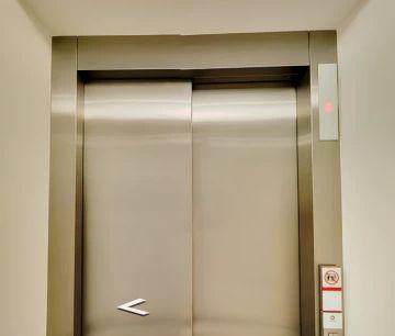 Three Bed Bronze - Photo 3