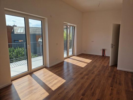 Neubau/Geschmackvolle 3-Zimmer-Penthouse Wohnung Terrass+ Aufzug - Foto 1