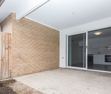 2/66 Milbrook Crescent, Pimpama, QLD 4209 - Photo 4