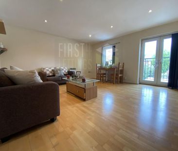2 bedroom flat to rent - Photo 2