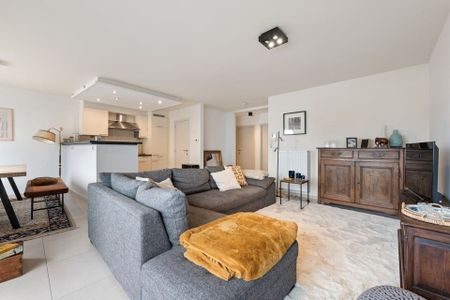 GEMEUBELD APPARTEMENT MET 2 SLAAPKAMERS TE HUUR IN HET HARTJE VAN SINT-TRUIDEN - Photo 3