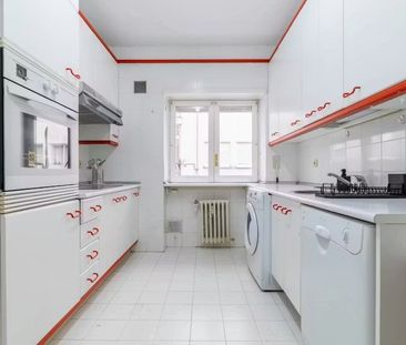 Paseo de la Castellana, Madrid, Community of Madrid 28046 - Photo 4