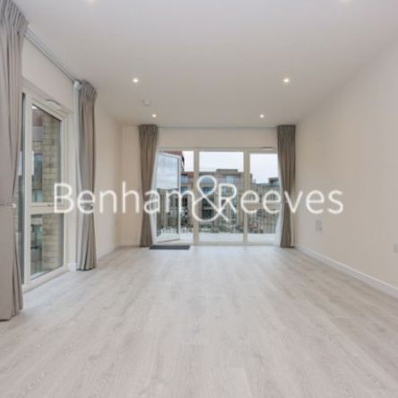 2 Bedroom house to rent in Fritillary Apartments, Harewood Avenue, NW7 - Photo 1