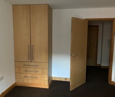 2 Bed Flat, Argyle Road, BS2 - Photo 5