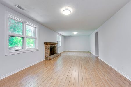 For Lease - 1106 Crestview Street, Oakville, Ontario - Photo 2