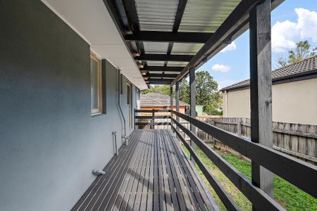 63 Manchester Road, Mooroolbark - Photo 3