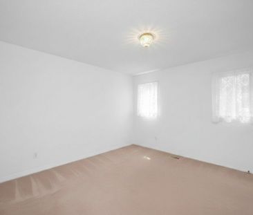 For Lease - 6121 Maple Gate Circle, Mississauga, Ontario - Photo 4