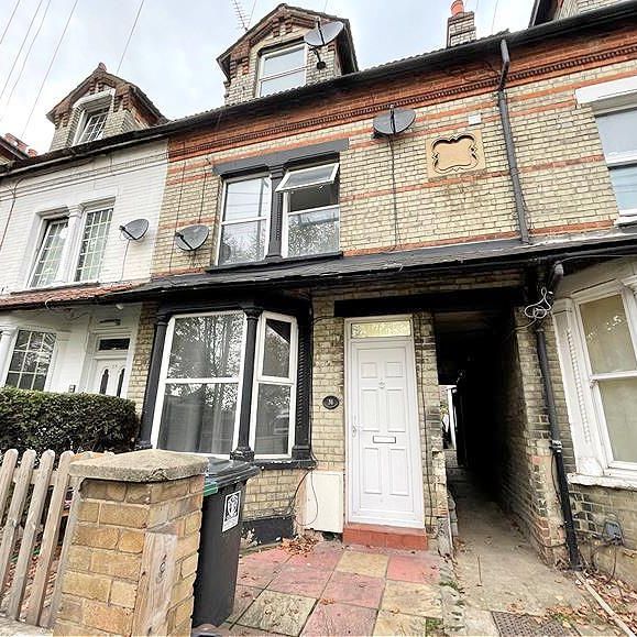1 bedroom house to rent - Photo 1