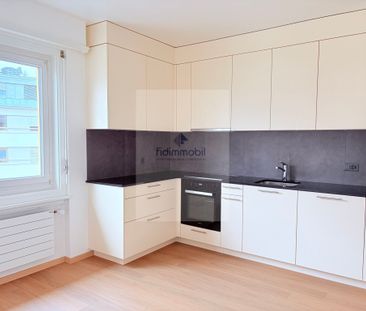 Splendid 3-room apartment with a breathtaking view of the lake - Photo 4