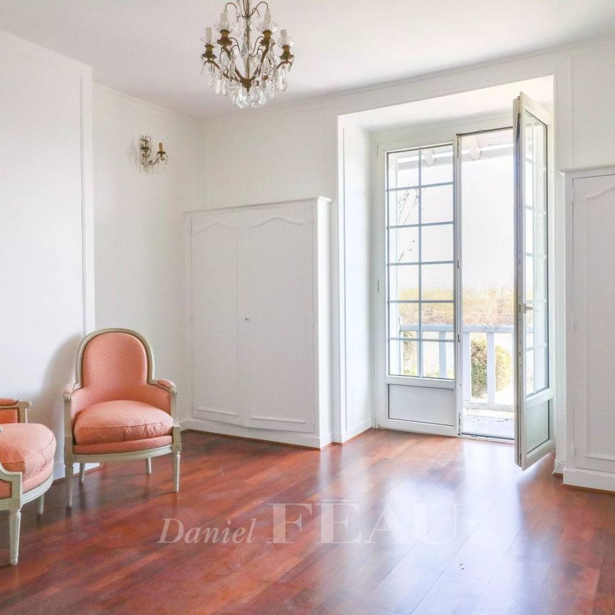 Location maison, Villennes-sur-Seine, 7 pièces, 209.91 m², ref 86464361 - Photo 1