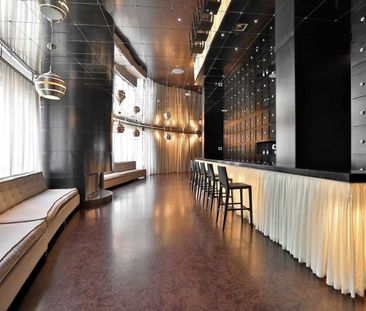 For Lease - 20 Blue Jays Way Unit# 2011, Toronto, Ontario - Photo 2