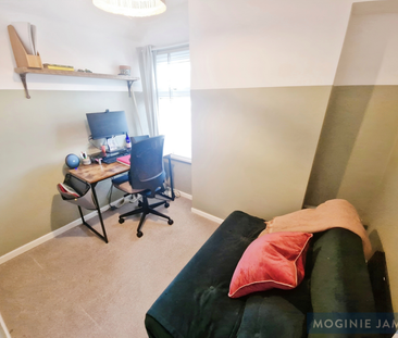 3 bedroom terraced house to rent - Photo 2