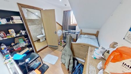 North Road Birmingham - Photo 2