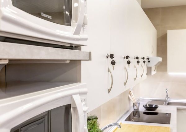 Calle del Puerto de Canfranc, Madrid, Community of Madrid 28038