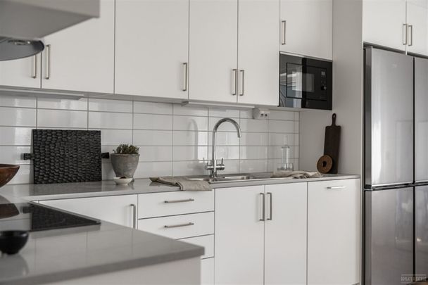 Rotundan 4 - Photo 1