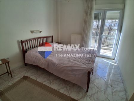 Ευρύχωρο διαμέρισμα - Photo 2