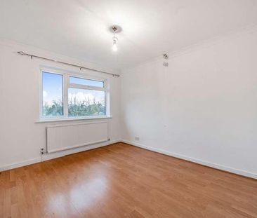 Avon Close, Addlestone, Surrey, KT15 - Photo 6