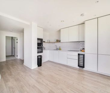 3 bedroom apartment to rent - Photo 5