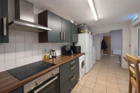 53 Balfour Avenue, Belfast, BT7 2EU - Photo 2