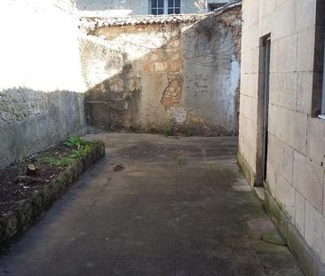 Location Appartement 1 pièce 33m² POITIERS 86000 - Photo 5