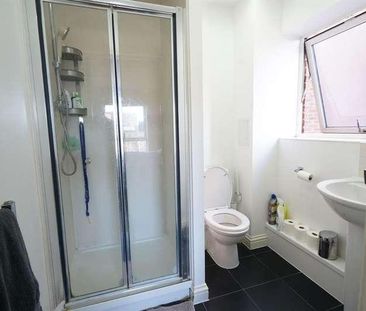 Draper Close, Grays, RM20 - Photo 6