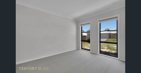 Brand New Double Storey Family Home - Photo 3
