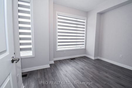 For Lease - 585 Colborne Street Unit# 404, Brantford, Ontario - Photo 4