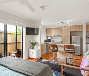 3/12 Bailey Street, New Farm QLD 4005 - Apartment For Rent | Domain - Photo 2