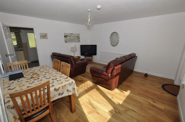 2 bedroom semi-detached house to rent - Photo 1