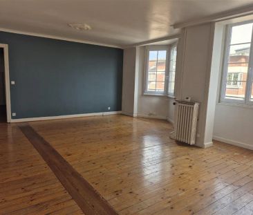 Location appartement 2 pièces - 78.11m² à Lille (59800) - Photo 4