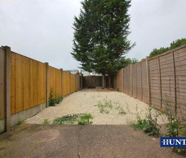 Grosvenor Way, Brierley Hill - Photo 2