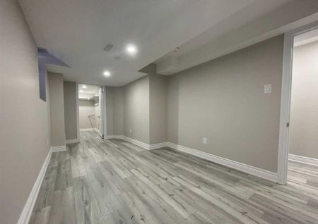 For Lease - 6978 Tassel Crescent Unit# Basement, Mississauga, Ontario - Photo 4