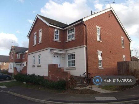 2 bedroom end of terrace house to rent - Photo 4