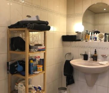 SANKT AUGUSTIN SCHMERBROICH, tolle Lage, 2 Zimmer-Wohnung im 2 Fam.... - Foto 2